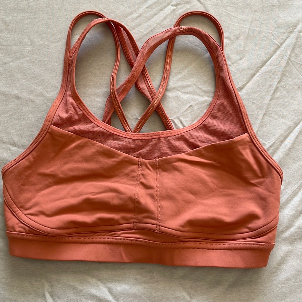 Like New Lululemon strappy sports bra with mesh, size 4